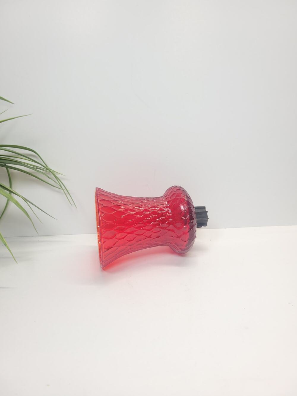 Vintage Homco Ruby Red Diamond Point Quilted Glass Peg Votive Candle Holder Cup